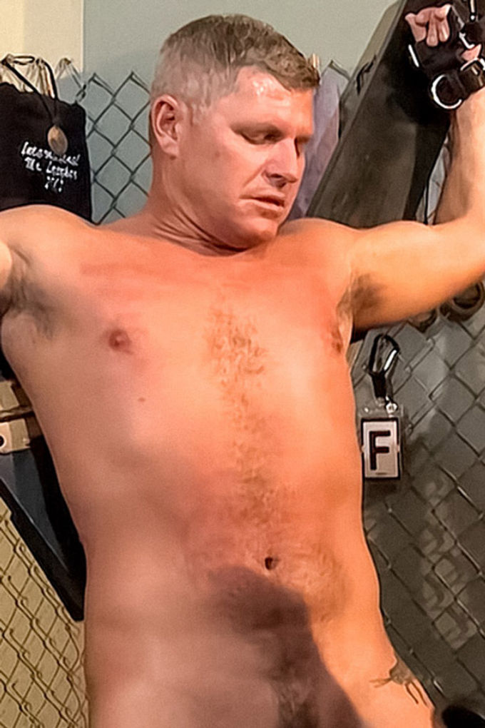 model-thumb
