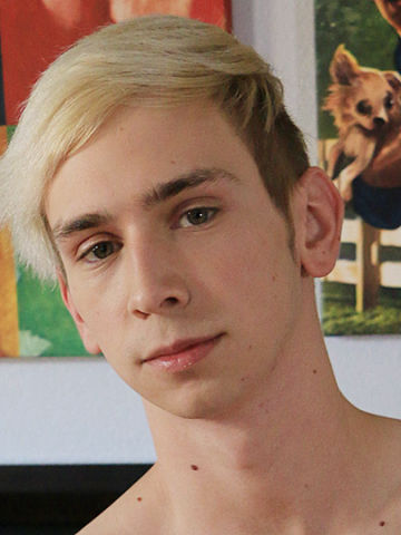 Oliver Thompson