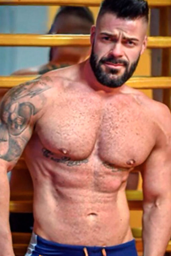 model-thumb