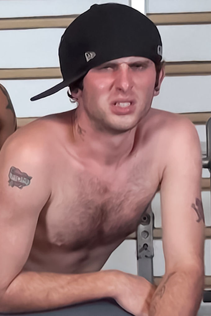 model-thumb
