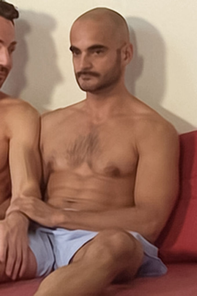 model-thumb