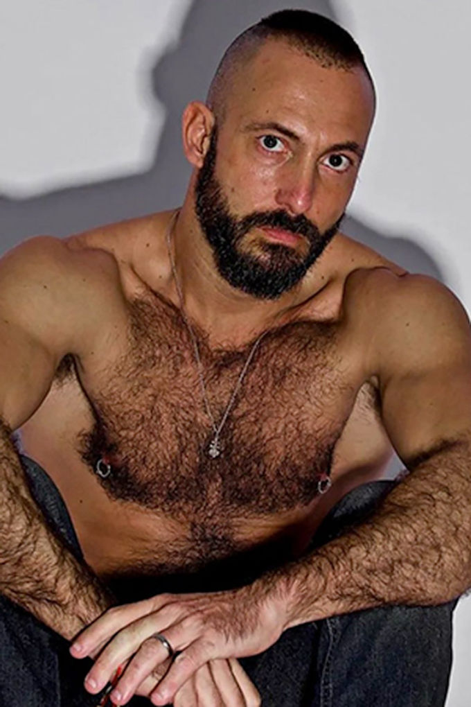 model-thumb