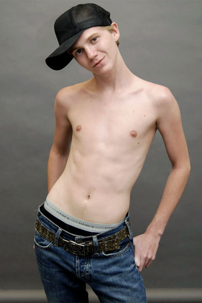 model-thumb